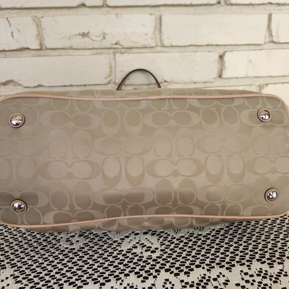 Euc Coach Signature C's Tan & Beige Satchel Purse Large - Picture 8 of 14